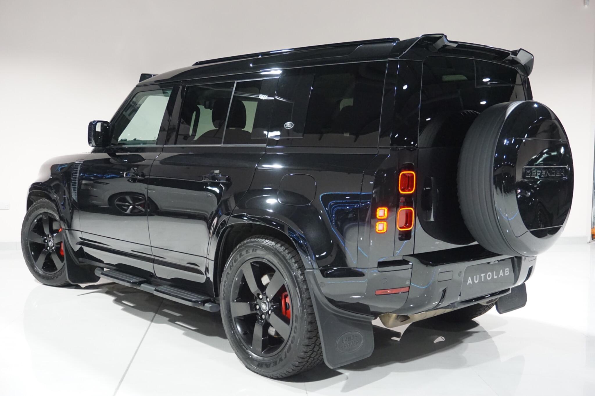 Land Rover Defender 110 2.0 P400e 15.4kWh XS Edition SUV 5dr Petrol Plug-in Hybrid Auto 4WD Euro 6 (s/s) (404 ps)